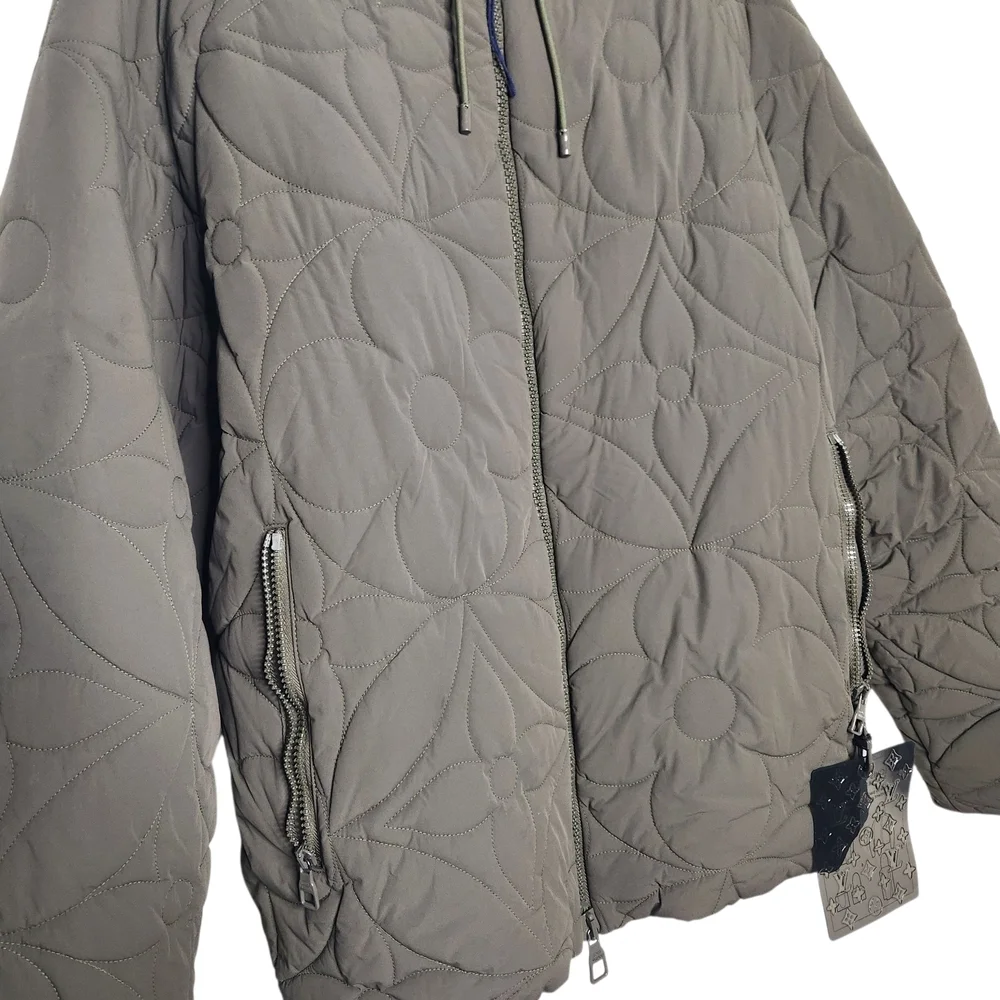 Louis Vuitton Authentic  LVSE Flower Quilted Jacket 46 kaki foncé